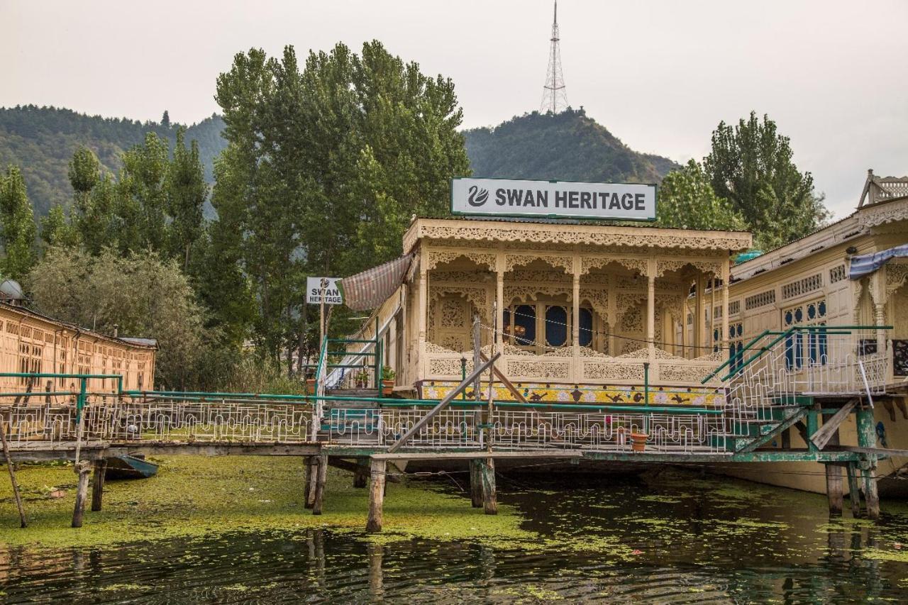 Swan Heritage Houseboats Srīnagar 외부 사진